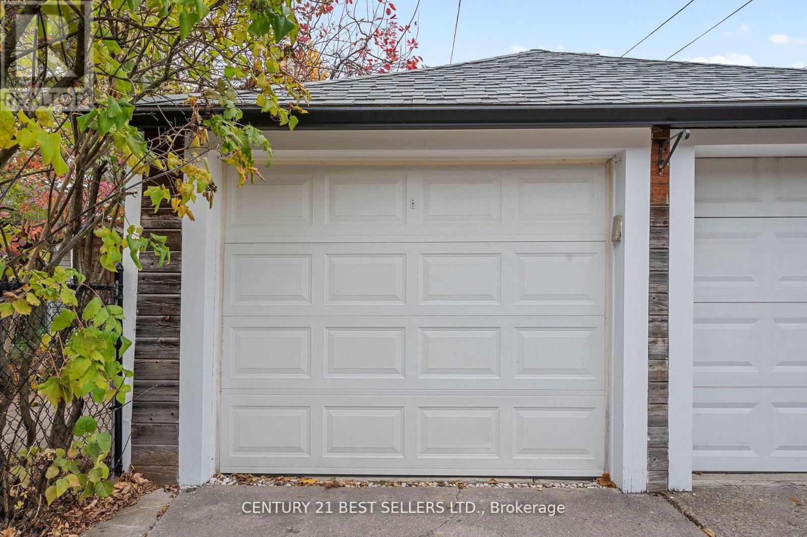 51 HERTLE AVENUE Image 33