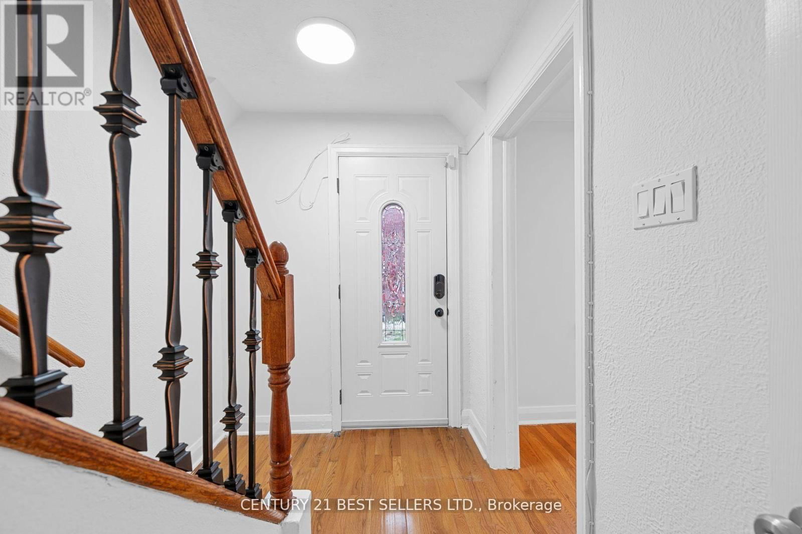 51 HERTLE AVENUE Image 6