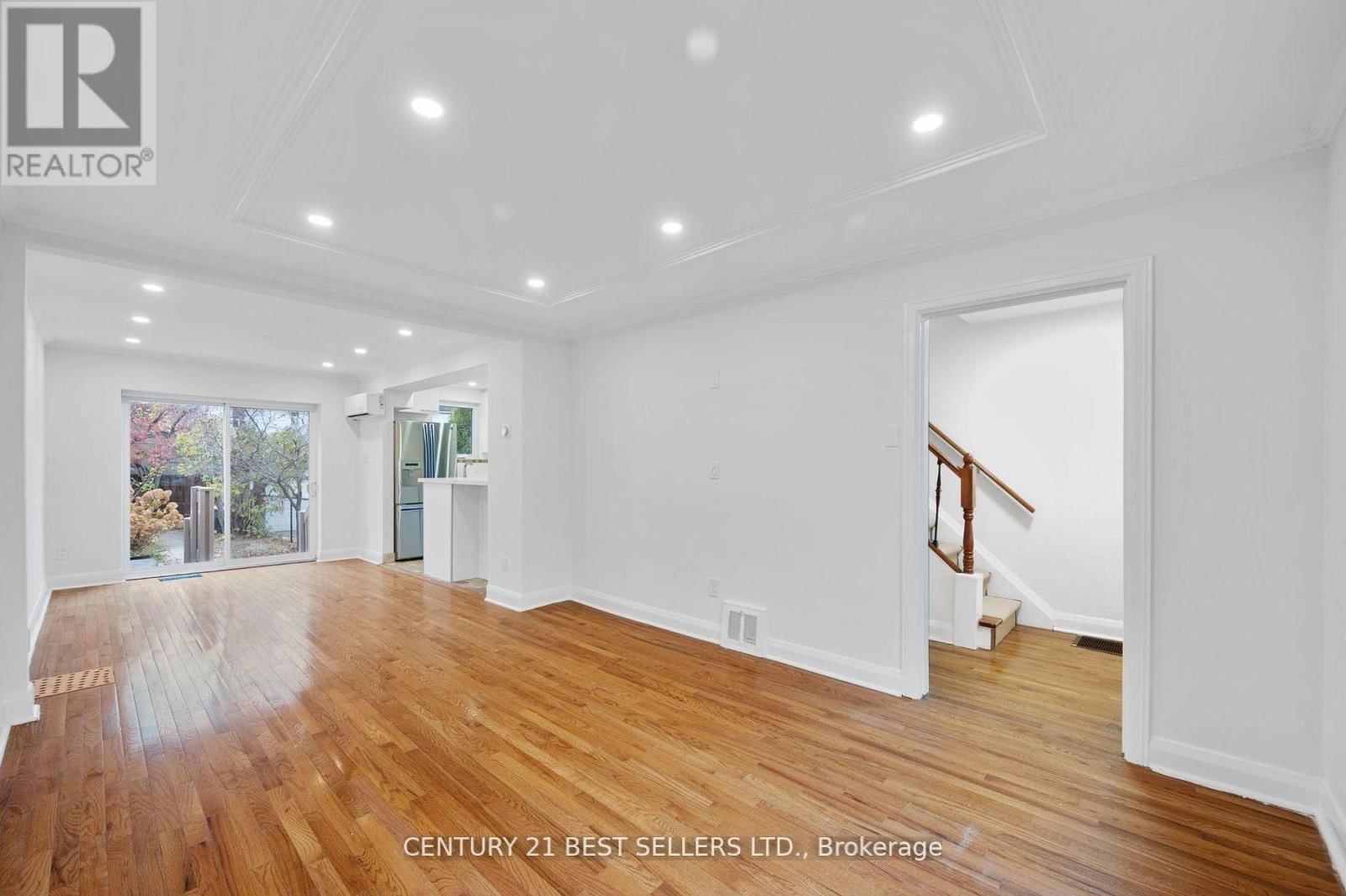 51 HERTLE AVENUE Image 9
