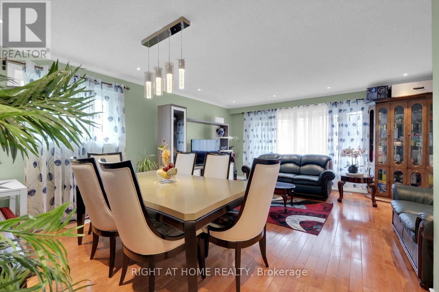 119 ROCHMAN BOULEVARD Image 6
