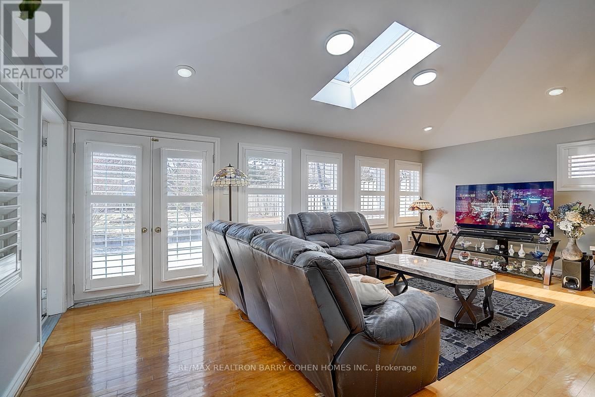 112 AGINCOURT DRIVE Image 13