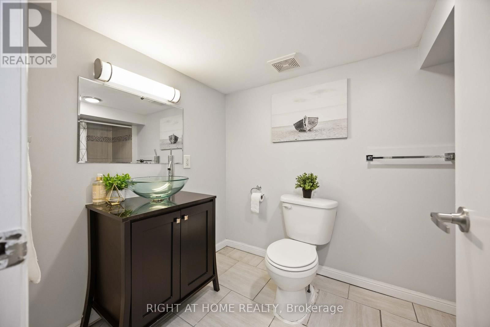 285 OLIVE AVENUE Image 35