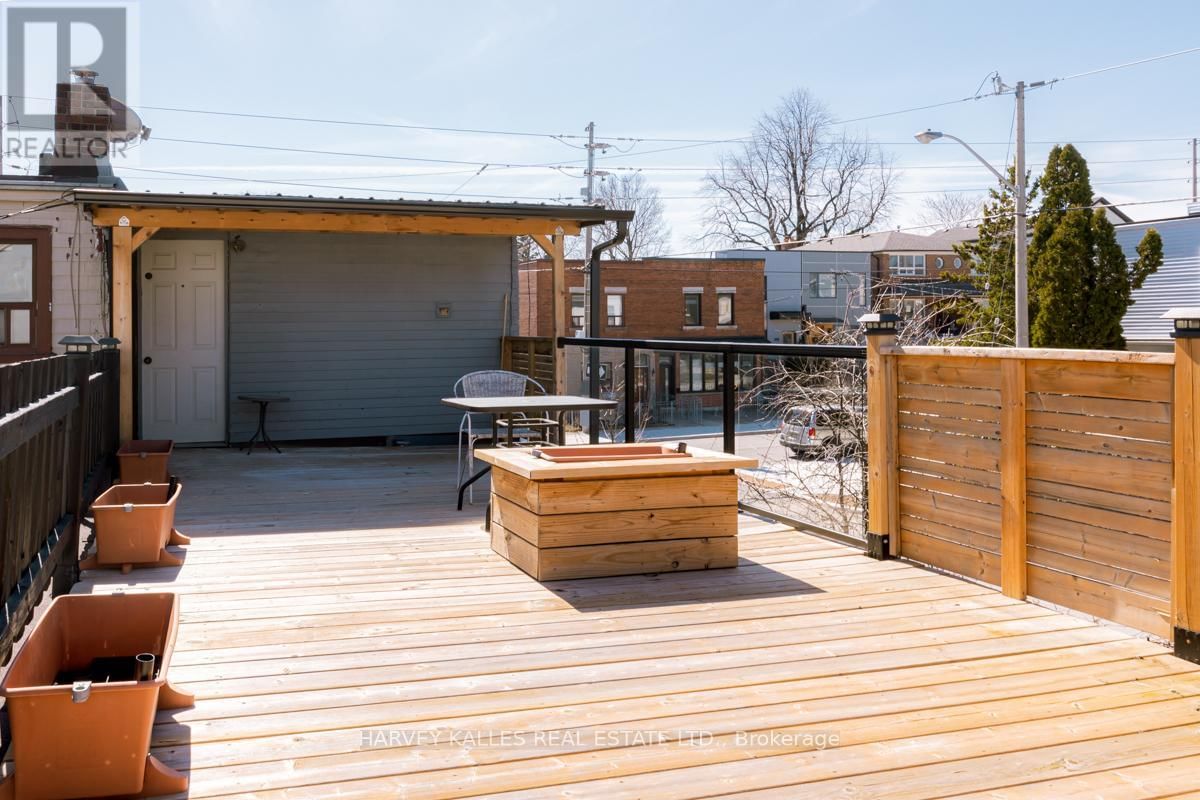 256 SAMMON AVENUE Image 21