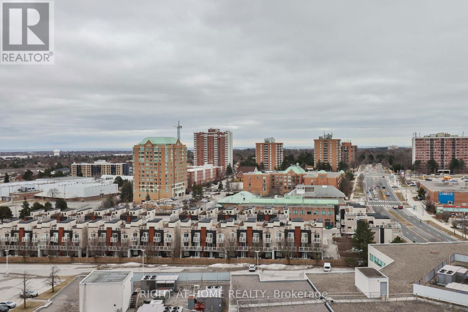 1609 - 410 MCLEVIN AVENUE Image 6