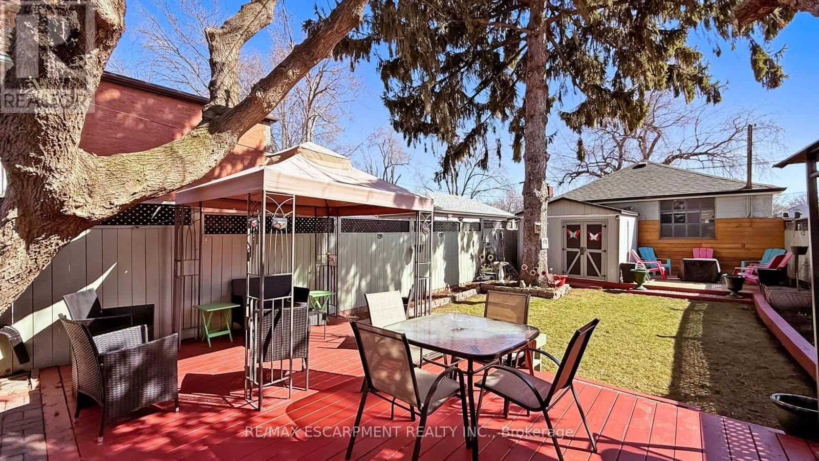 527 VICTORIA PARK AVENUE Image 43