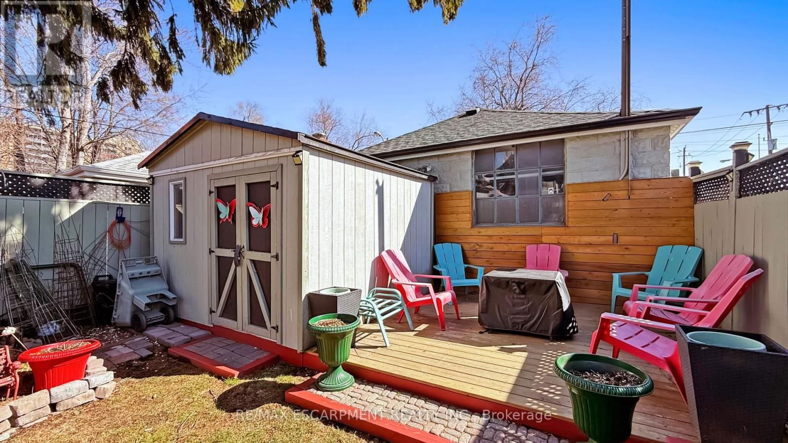 527 VICTORIA PARK AVENUE Image 46