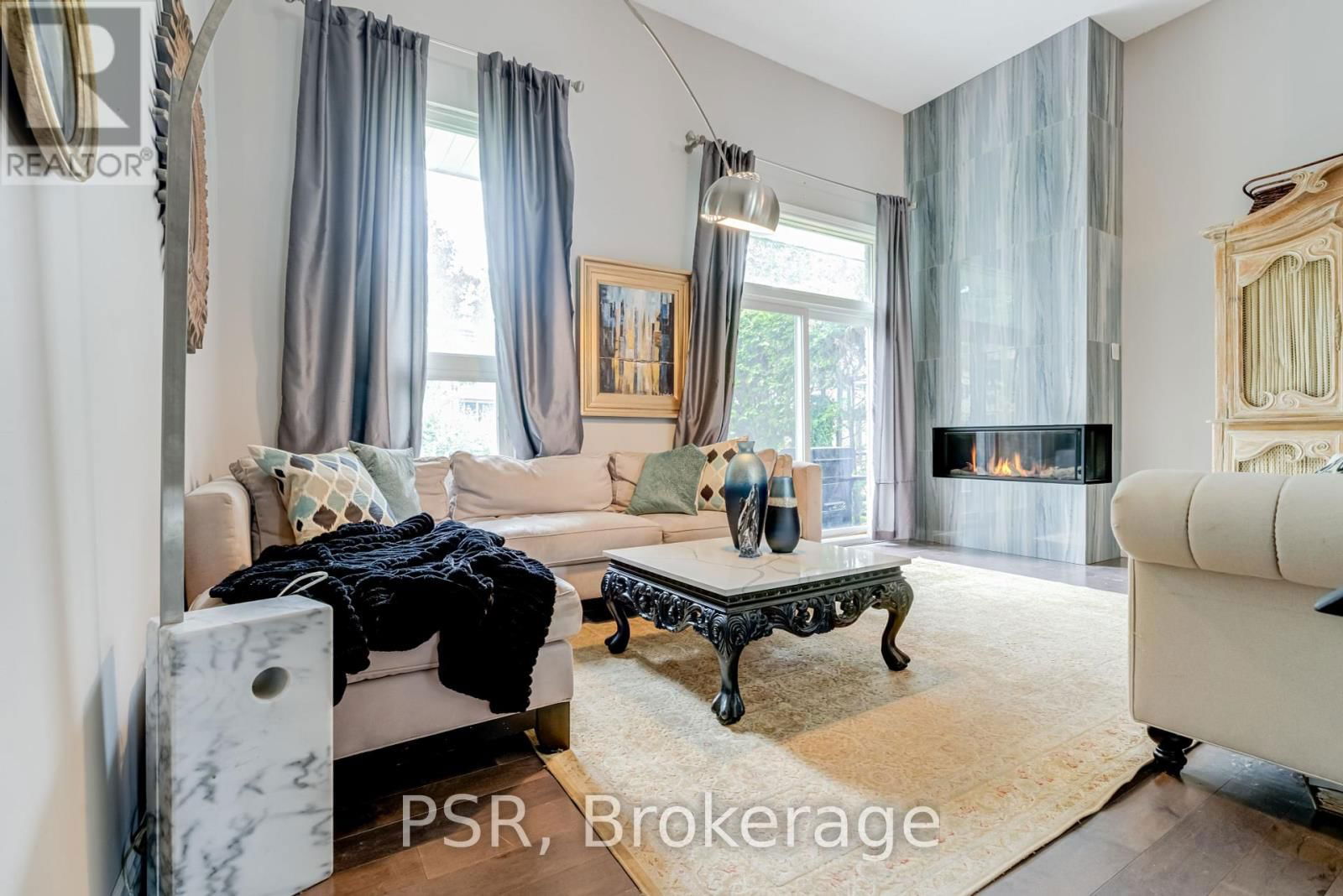 22 - 50 VERNE CRESCENT Image 1