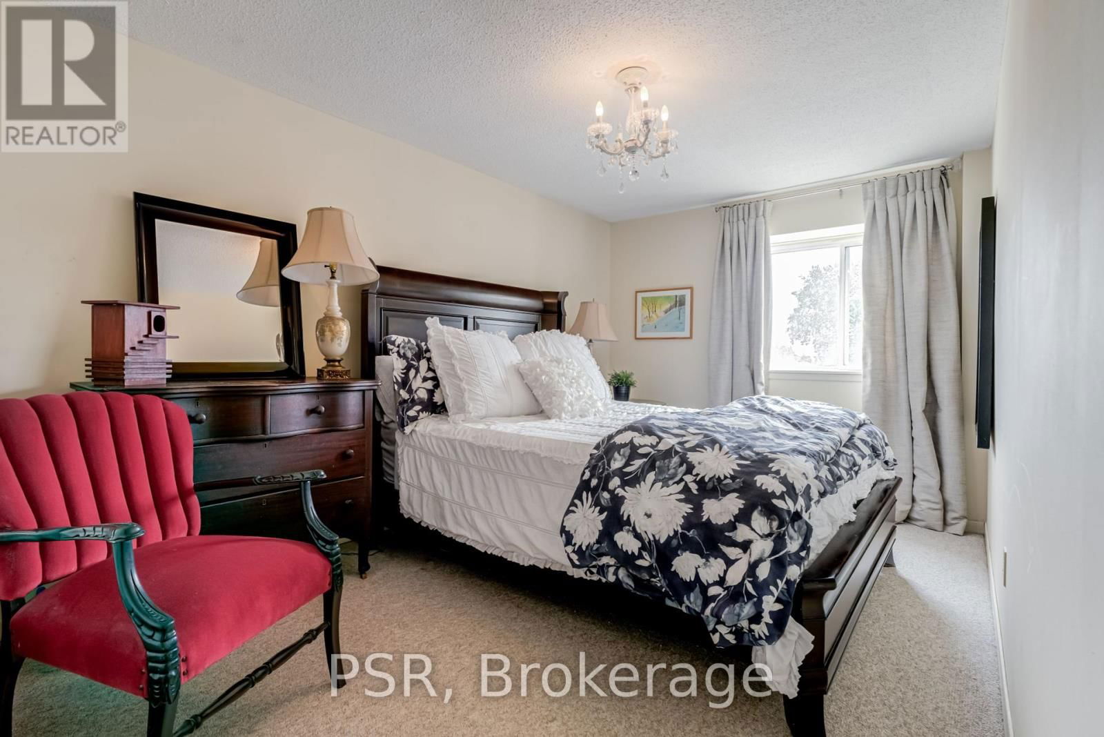 22 - 50 VERNE CRESCENT Image 31