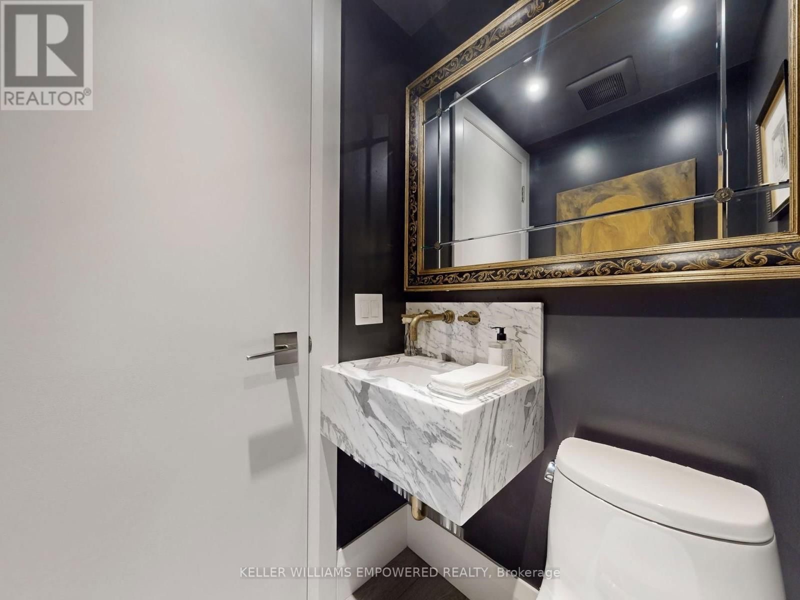 10 WEBSTER AVENUE Image 17