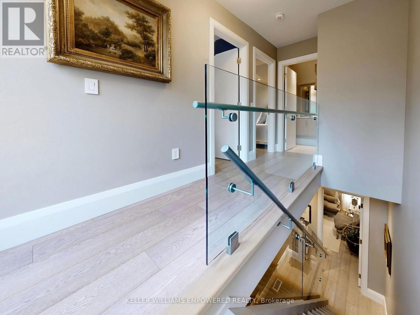 10 WEBSTER AVENUE Image 27