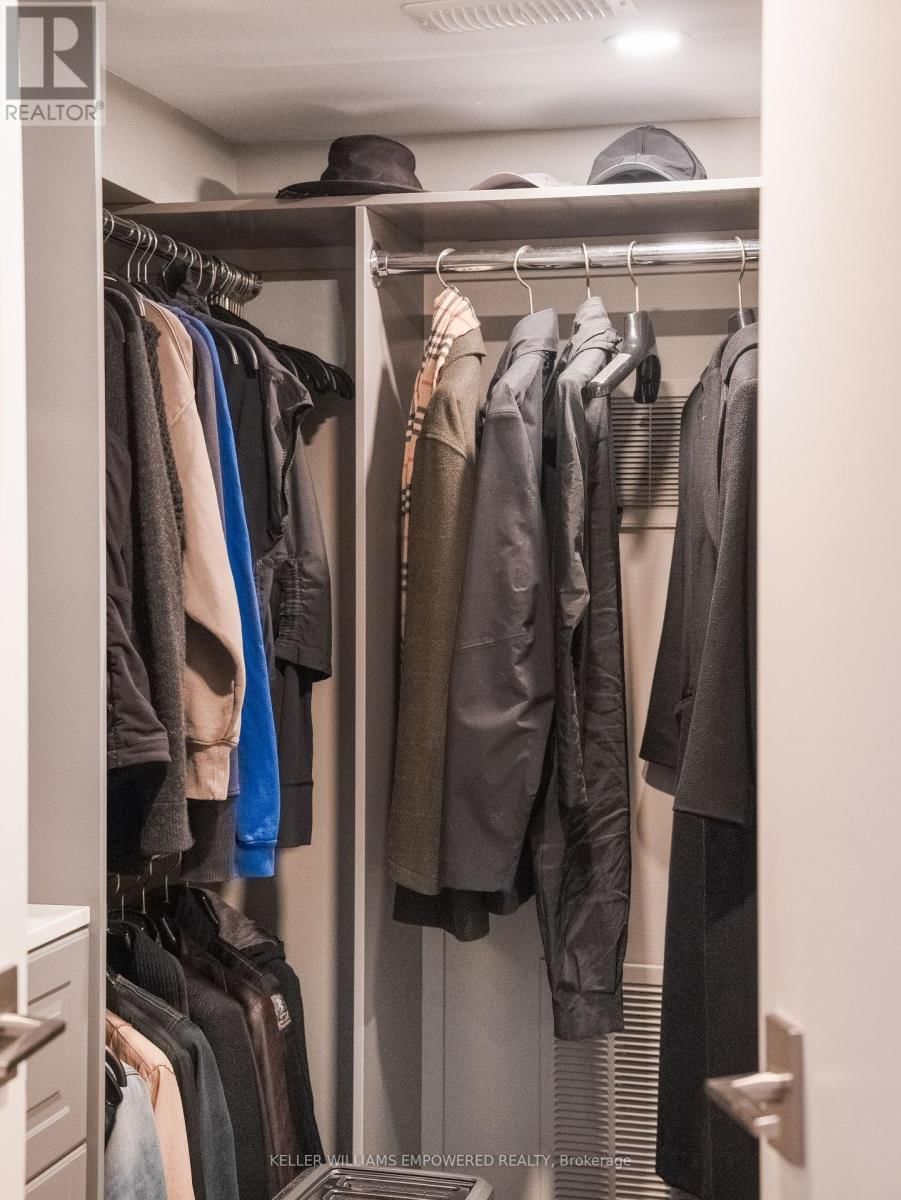 10 WEBSTER AVENUE Image 38