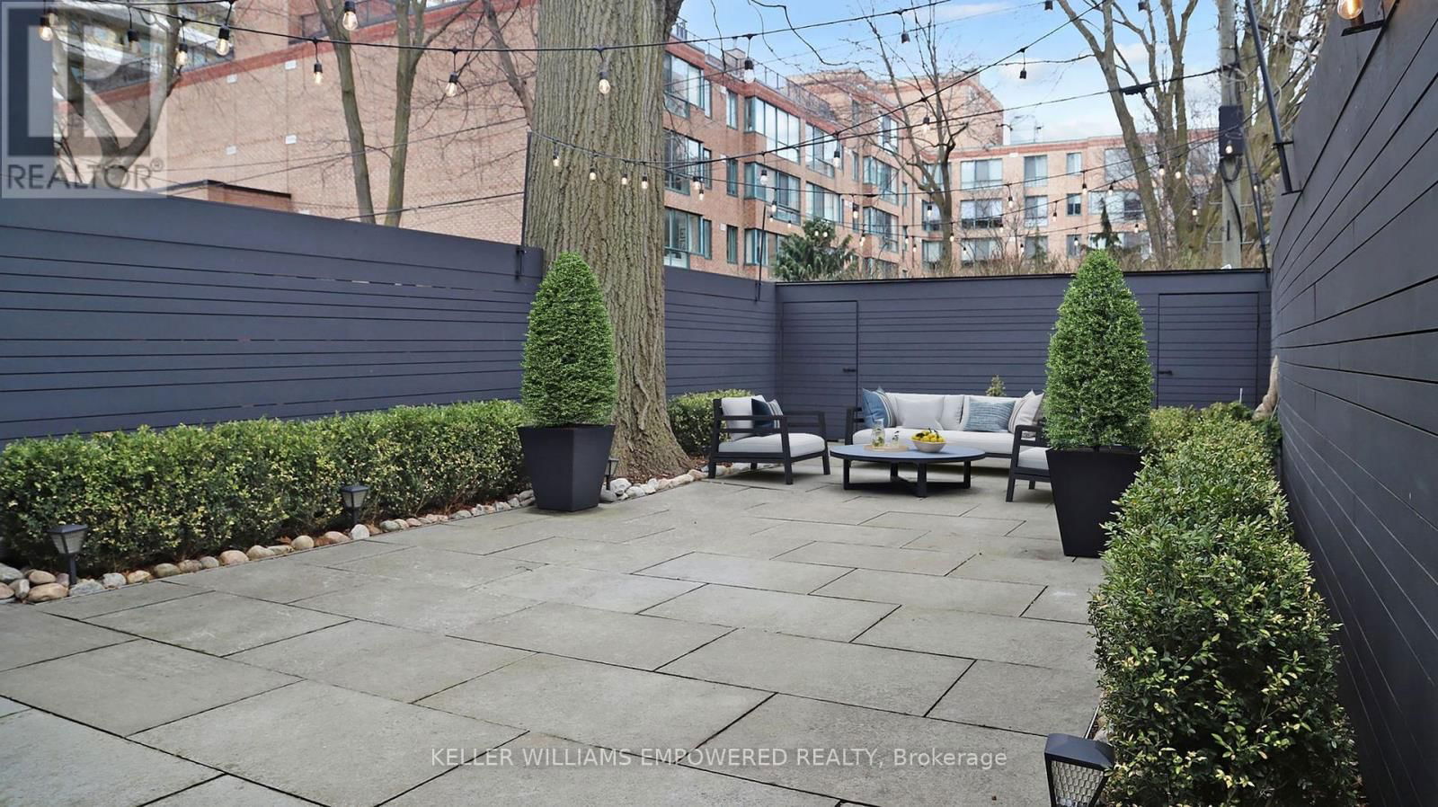 10 WEBSTER AVENUE Image 39