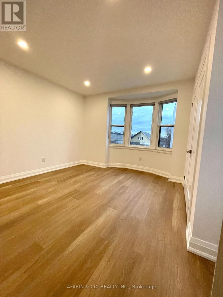 Unit 5 - 79 CEDARVALE AVENUE Image 13