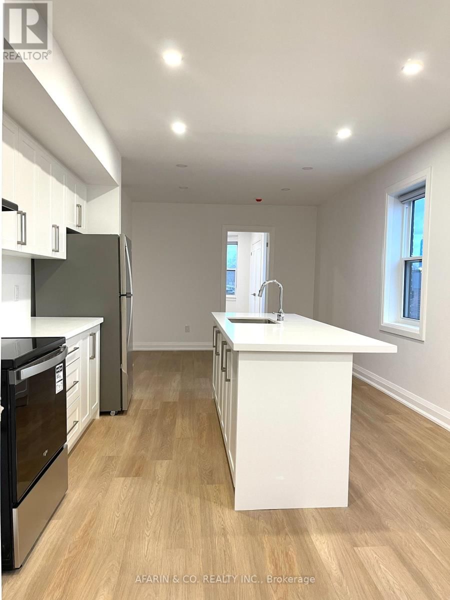 Unit 5 - 79 CEDARVALE AVENUE Image 8