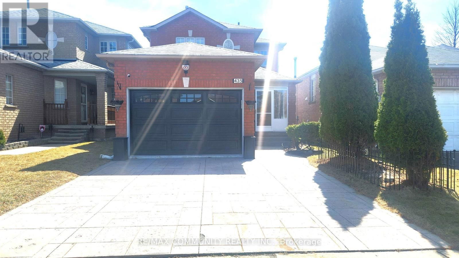Lower - 435 STONEGATE AVENUE Image 1