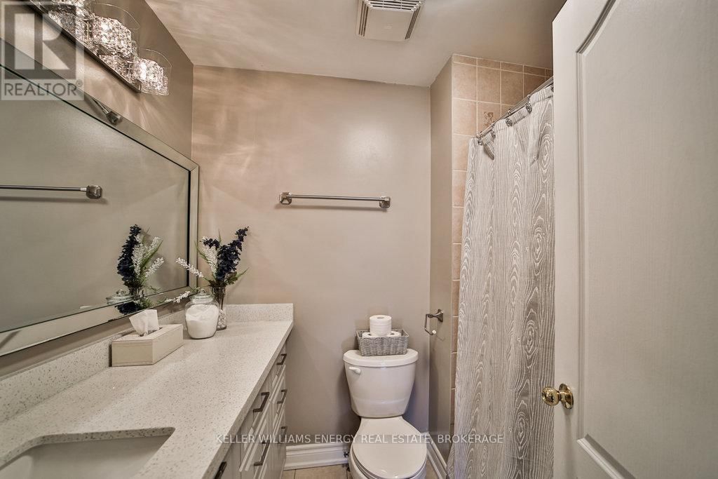 11 PLANTATION COURT Image 28