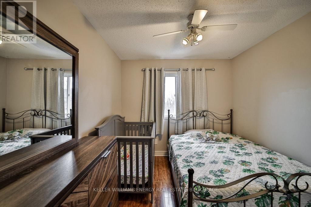 11 PLANTATION COURT Image 34