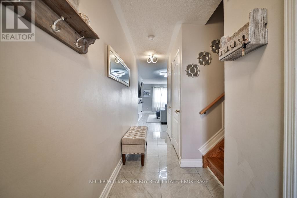 11 PLANTATION COURT Image 4