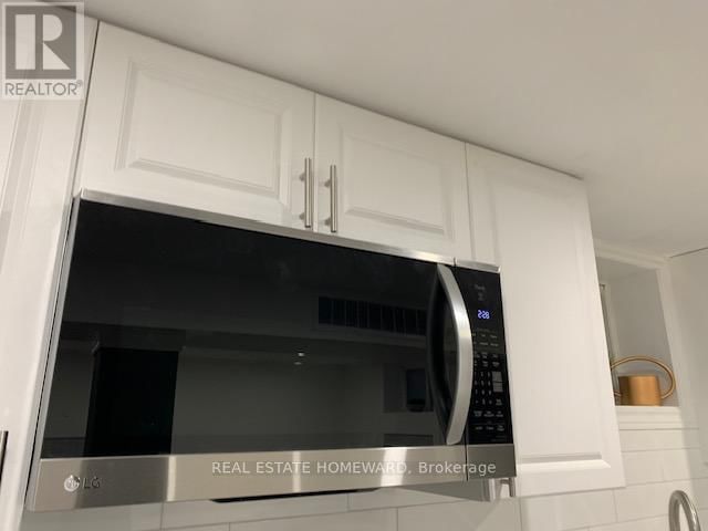 27 TORRENS (BASEMENT) AVENUE Image 19