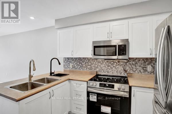 58 AVENUE STREET Image 11