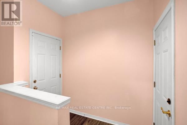 58 AVENUE STREET Image 24