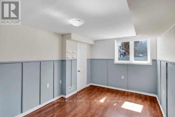 58 AVENUE STREET Image 28