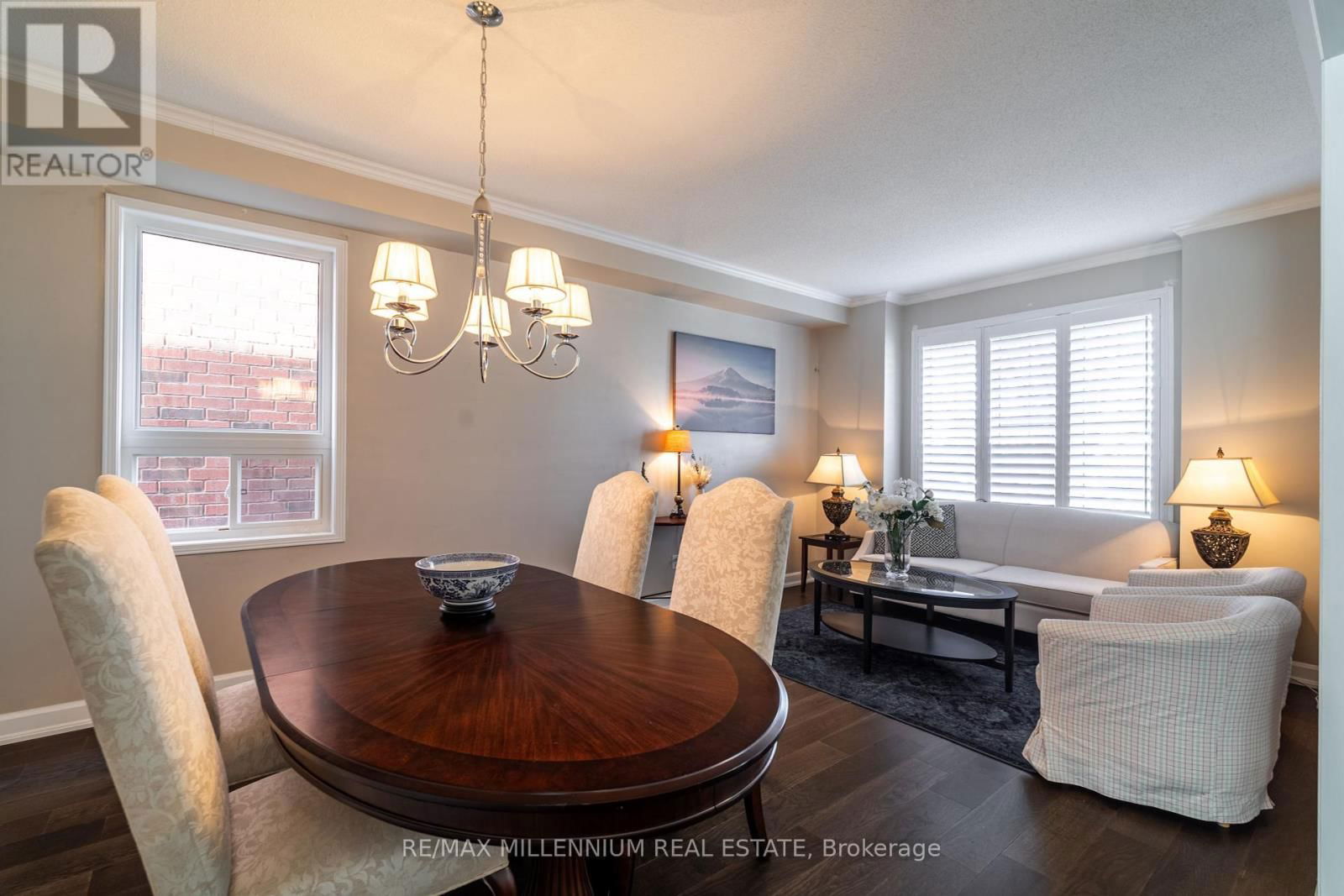 33 BRITANNIA AVENUE EAST Image 21