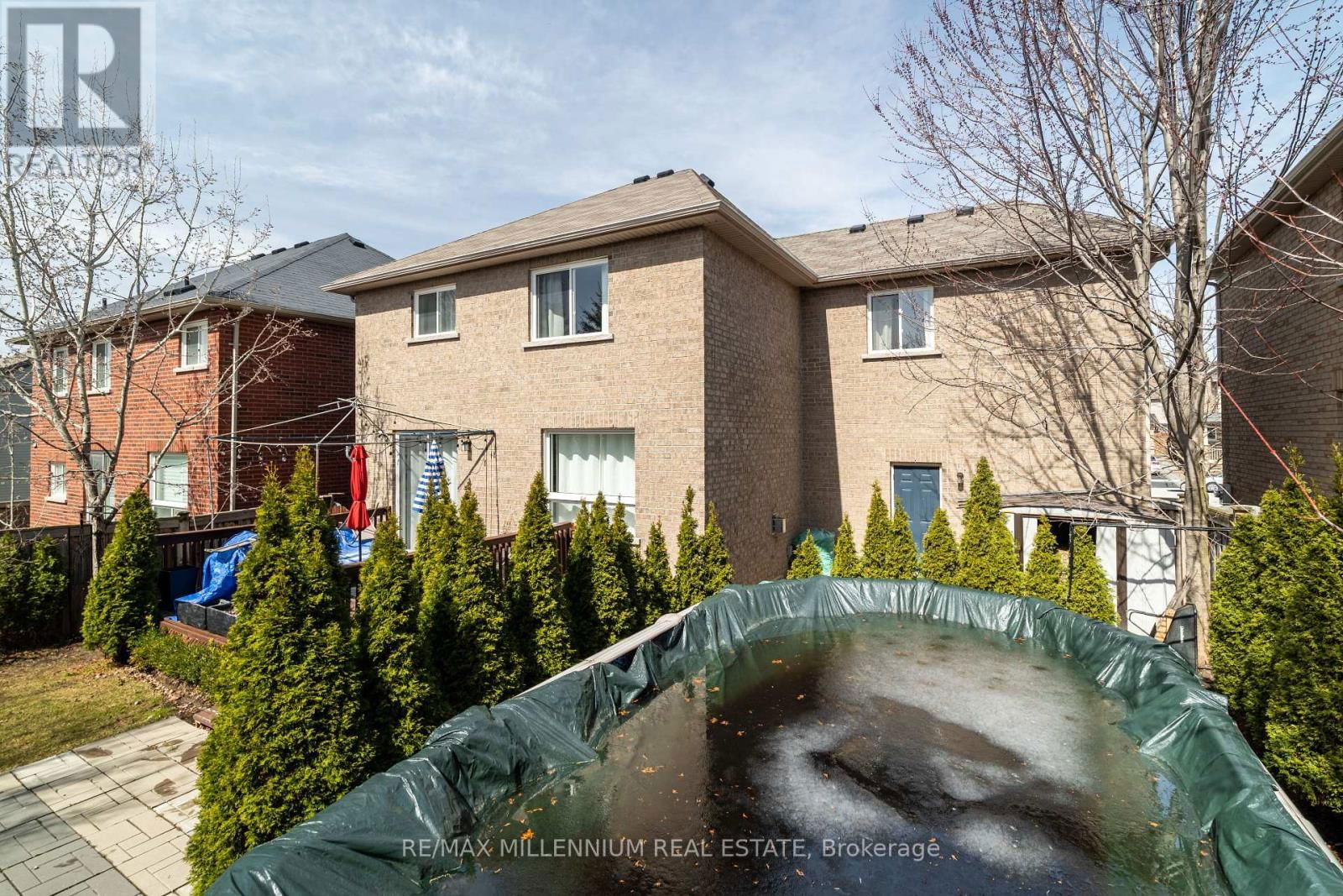 33 BRITANNIA AVENUE EAST Image 46