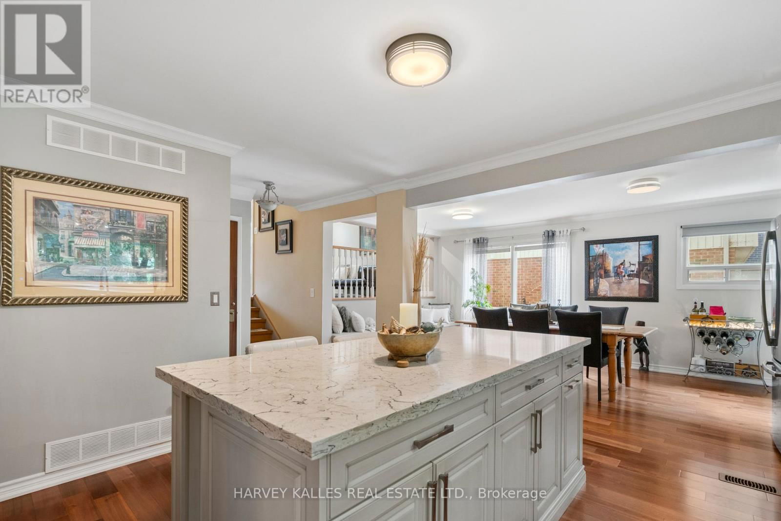 1890 SPRUCE HILL ROAD Image 14