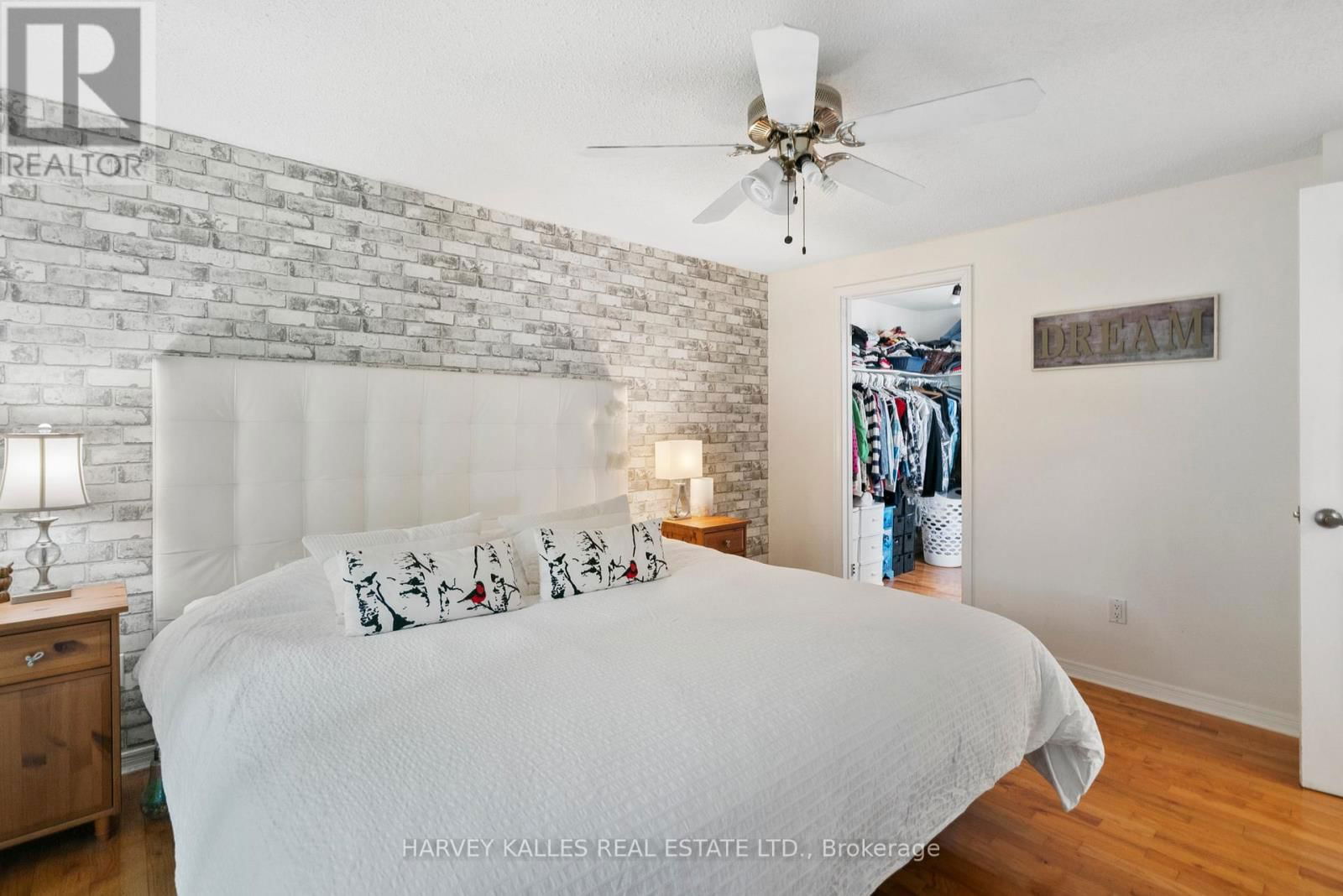1890 SPRUCE HILL ROAD Image 20