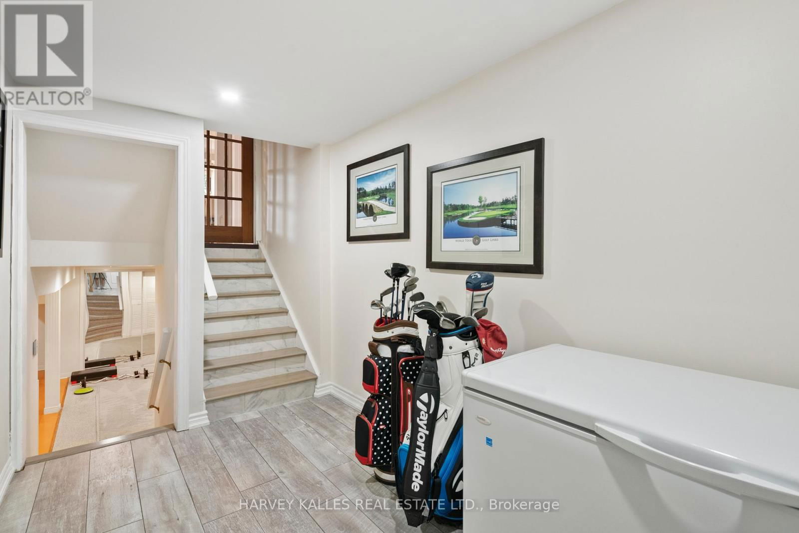 1890 SPRUCE HILL ROAD Image 22