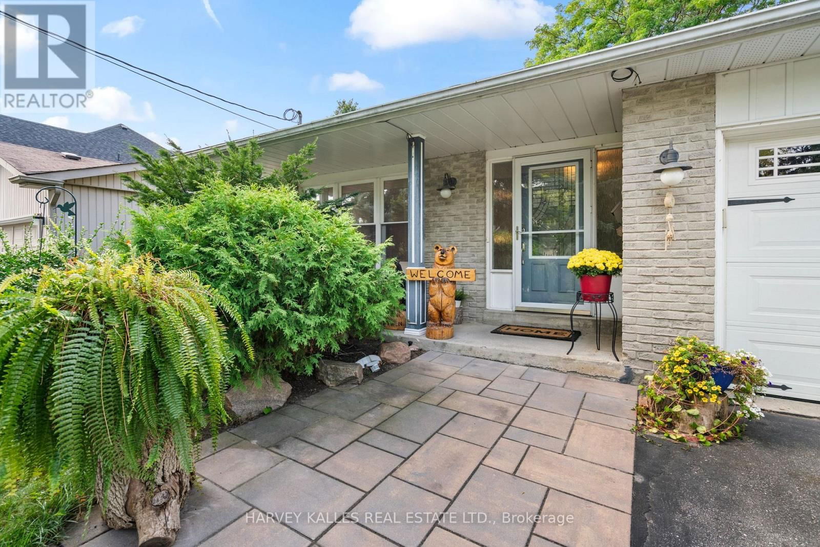 1890 SPRUCE HILL ROAD Image 3