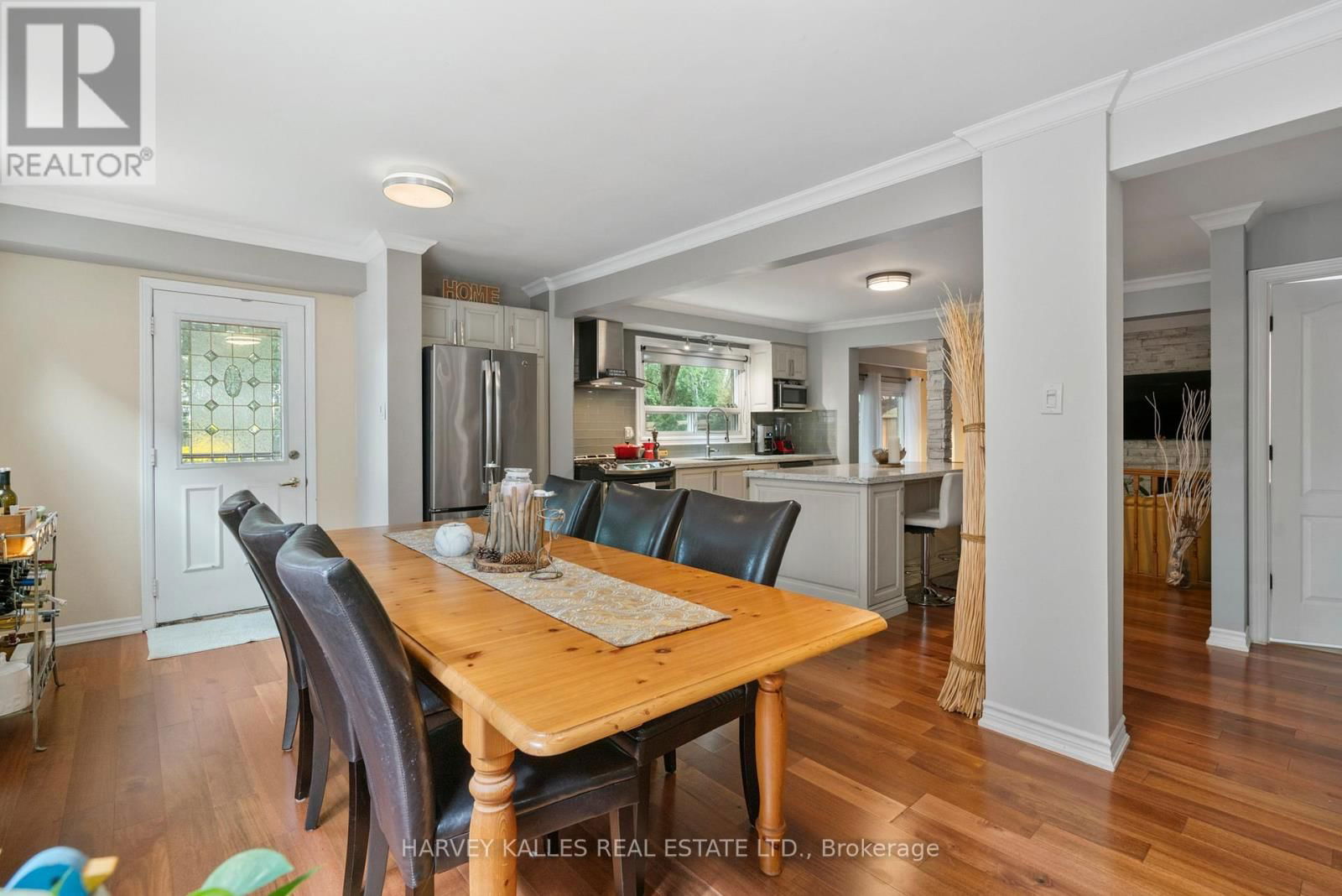 1890 SPRUCE HILL ROAD Image 9