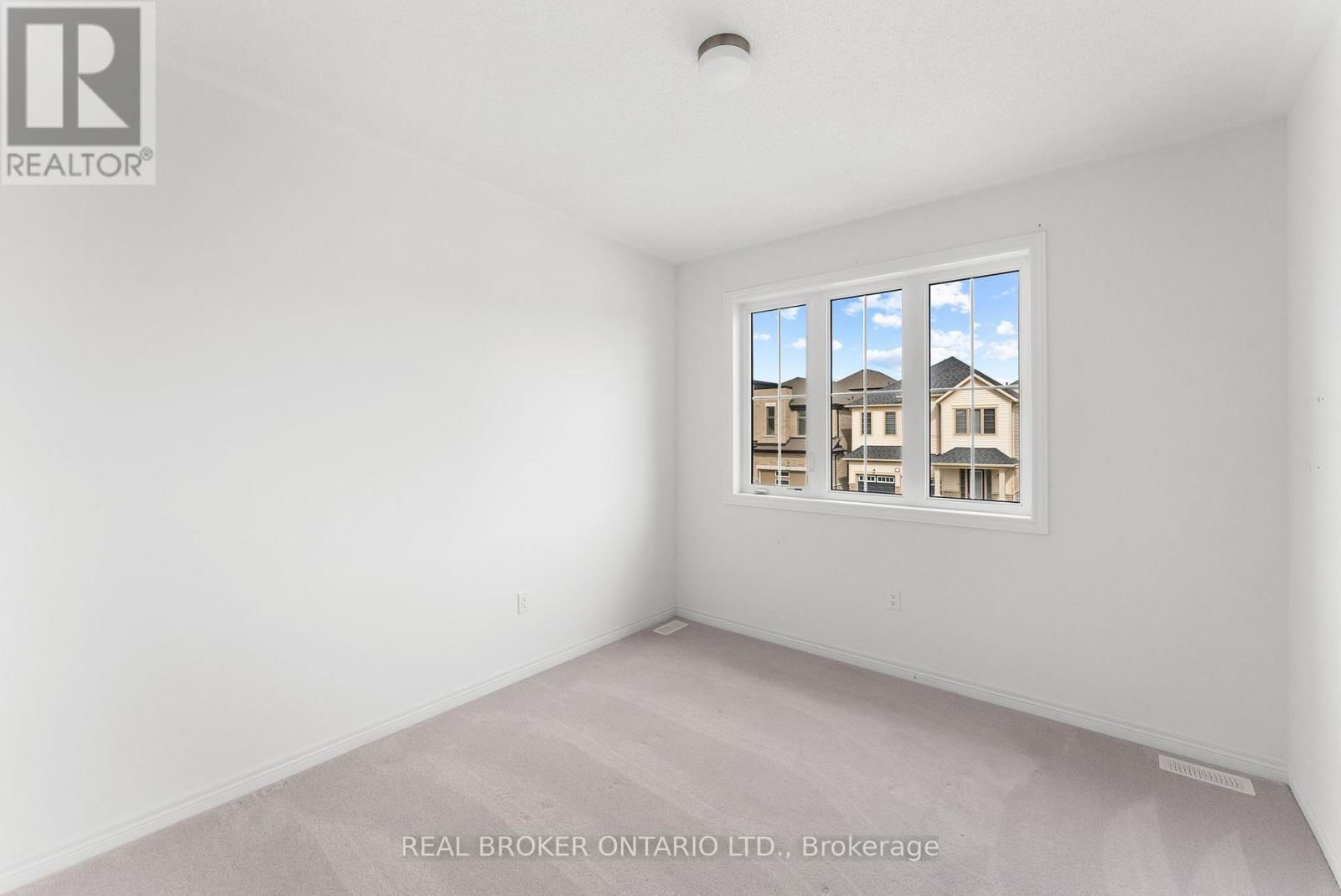 2072 CHRIS MASON STREET Image 32