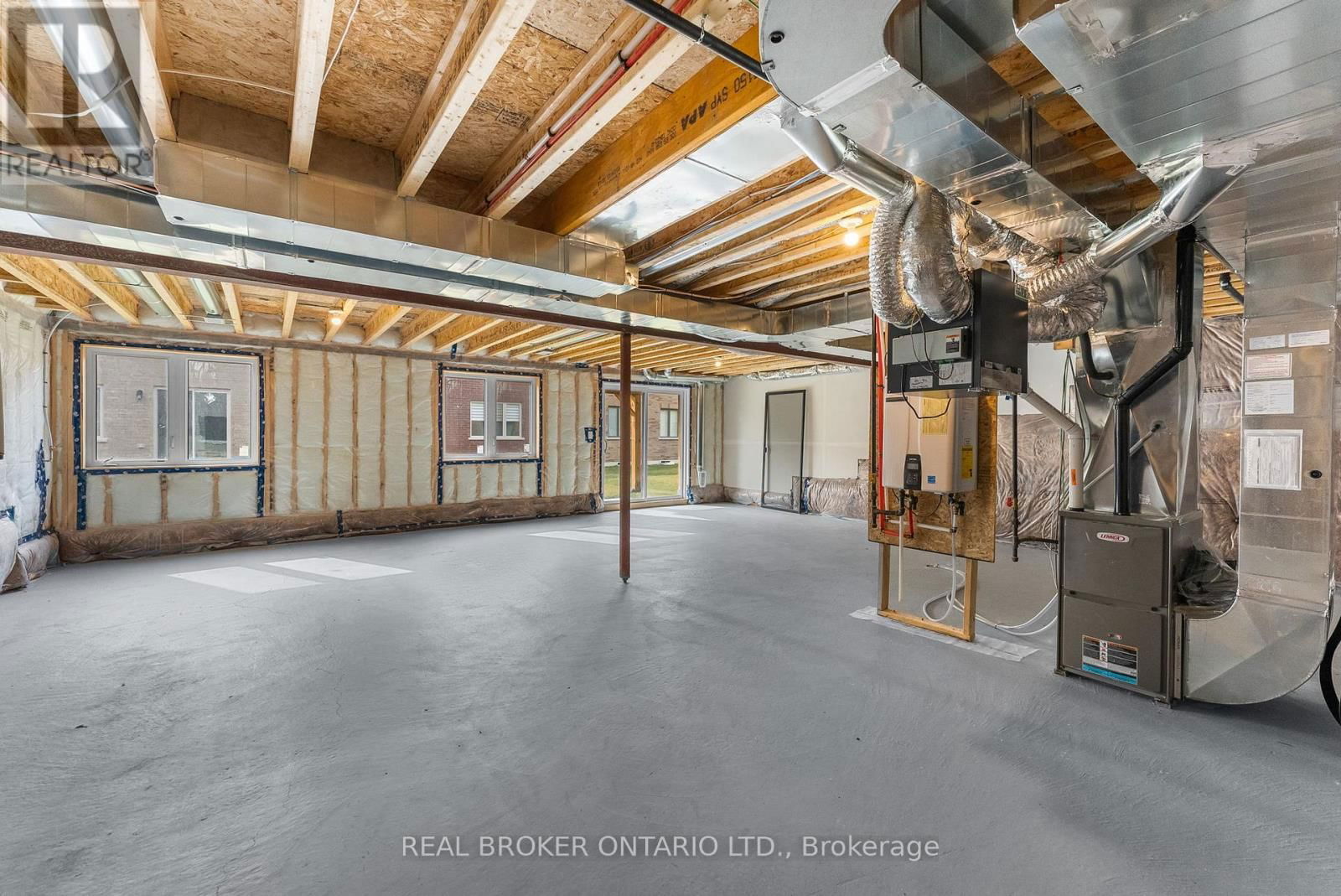 2072 CHRIS MASON STREET Image 34