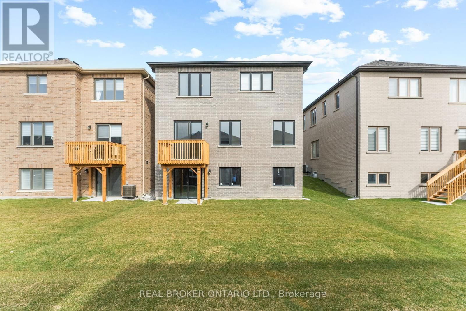 2072 CHRIS MASON STREET Image 39