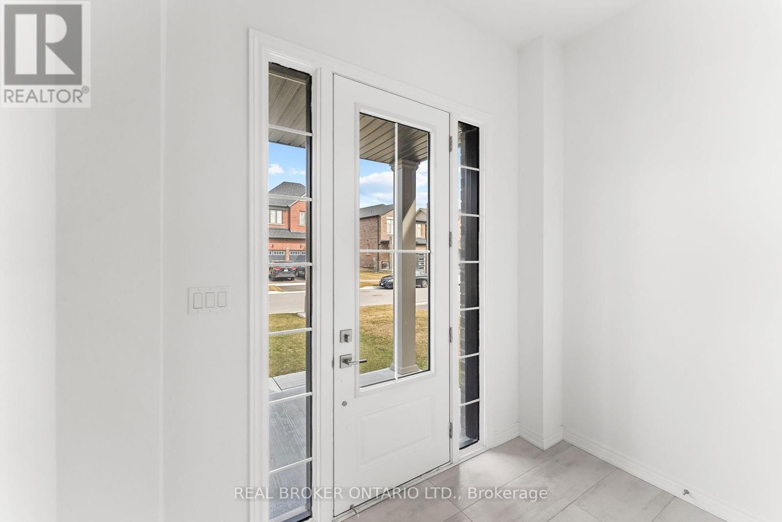 2072 CHRIS MASON STREET Image 5