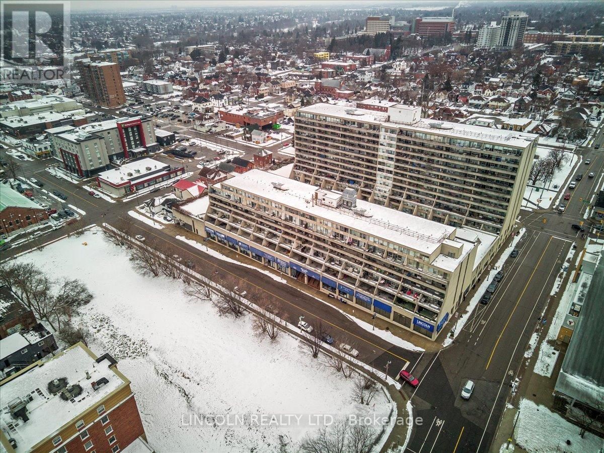 113 - 50 RICHMOND STREET EAST Image 32