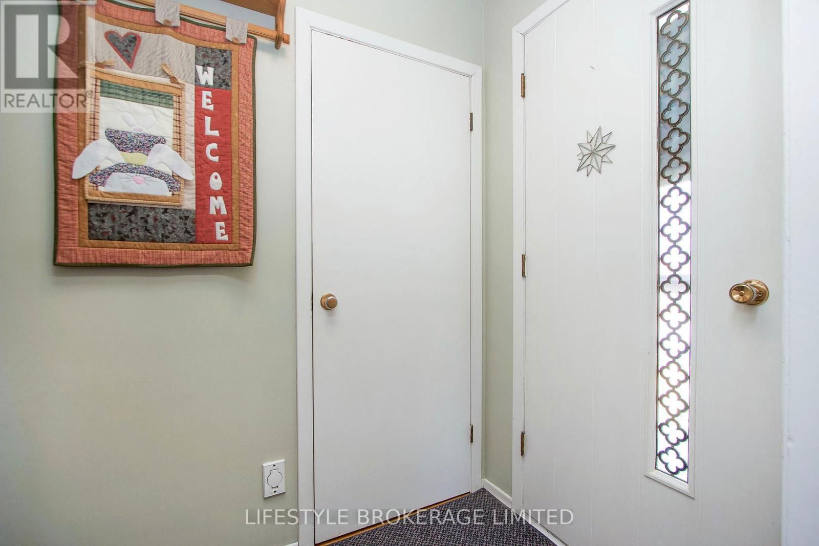 40 ASH STREET Image 11