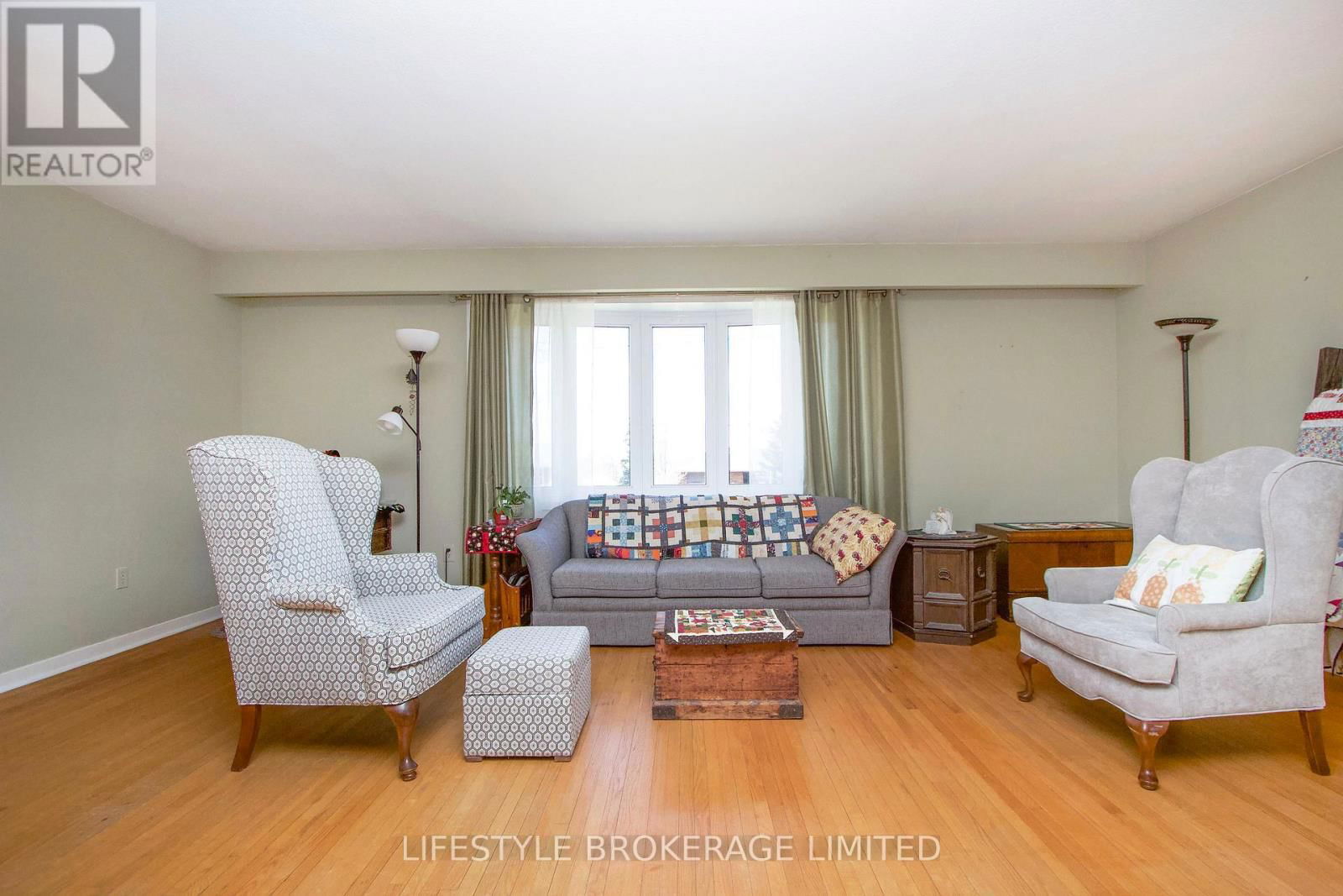 40 ASH STREET Image 14