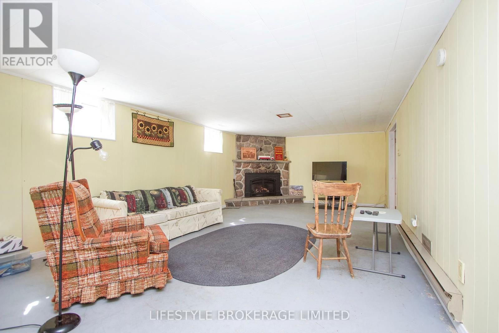 40 ASH STREET Image 27