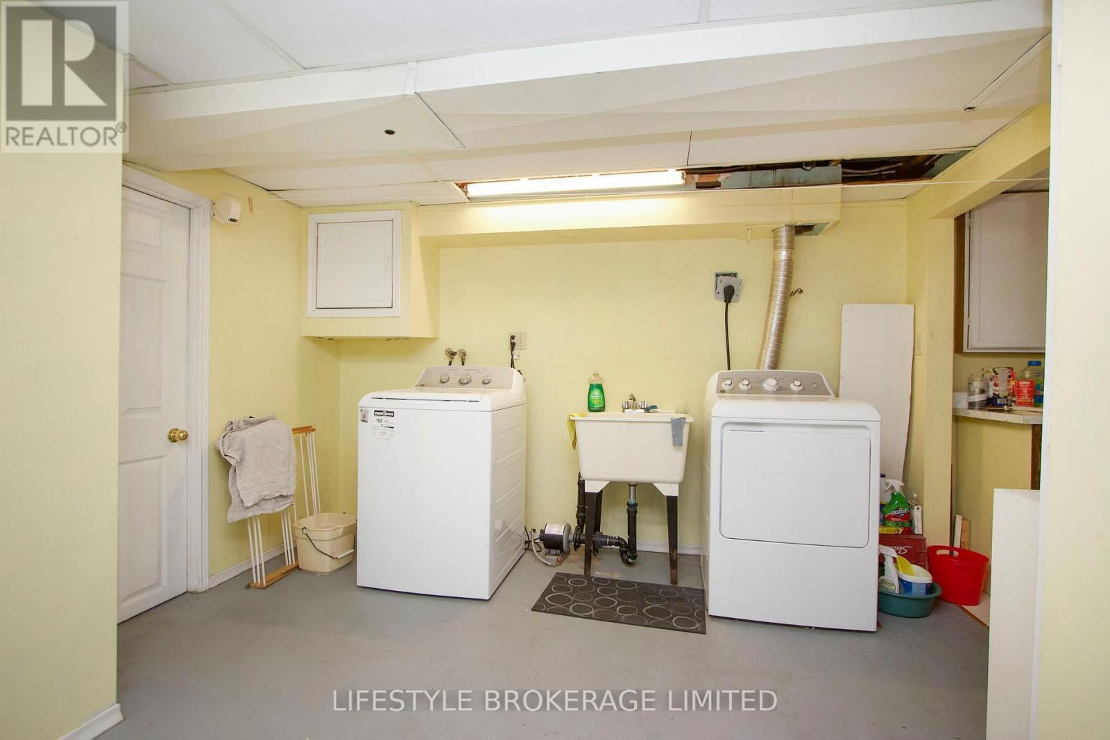 40 ASH STREET Image 34