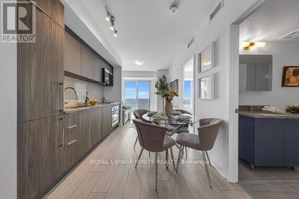 2523 - 2031 KENNEDY ROAD Image 16