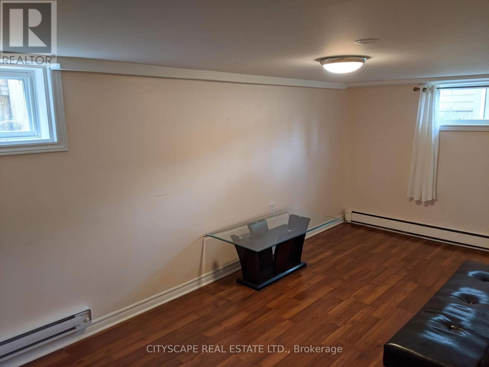 Bsmt - 44 MARCHINGTON CIRCLE Image 6