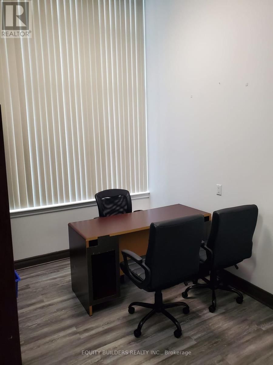 302-B&C - 80 CORPORATE DRIVE Image 4