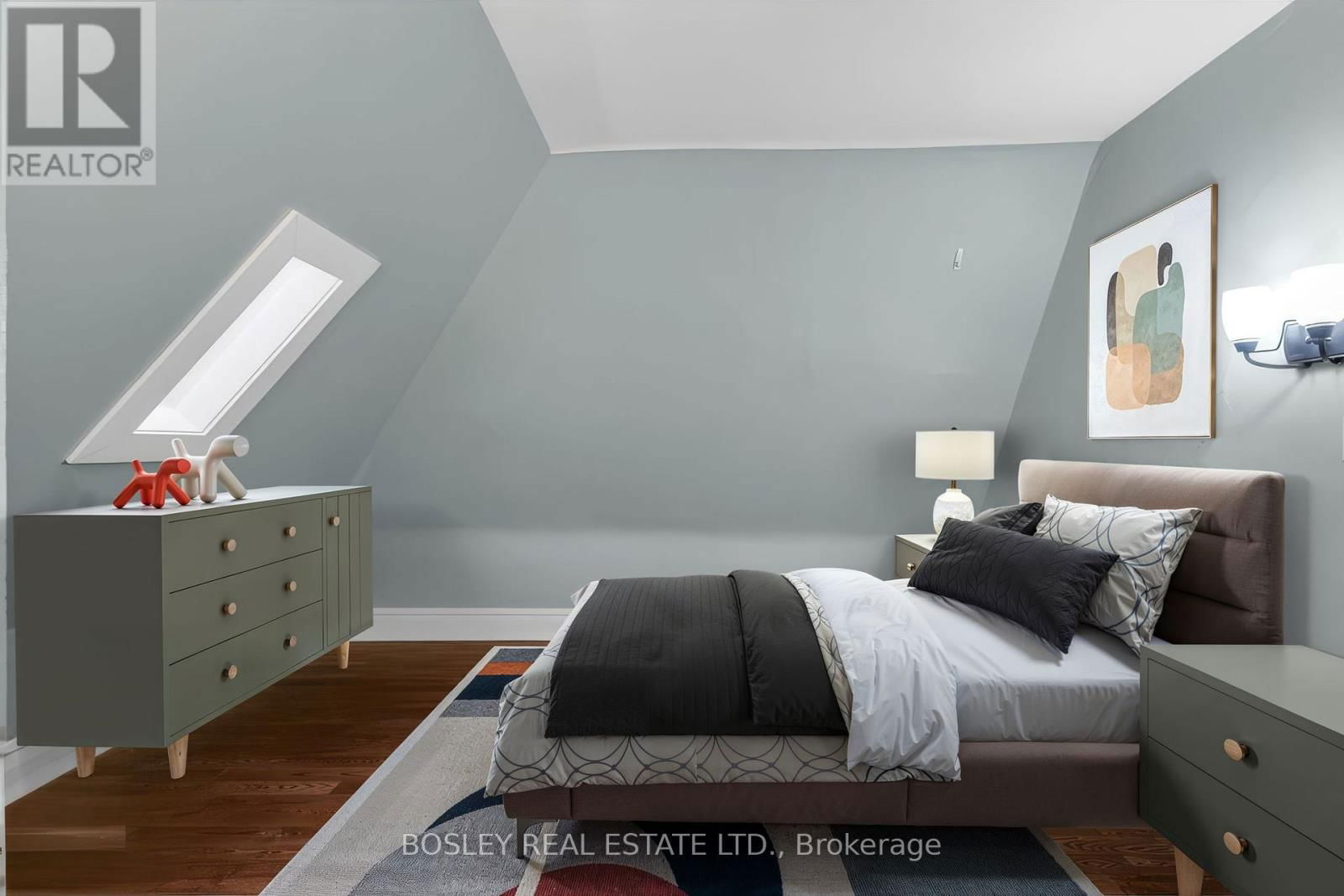 133 CARLAW AVENUE Image 15