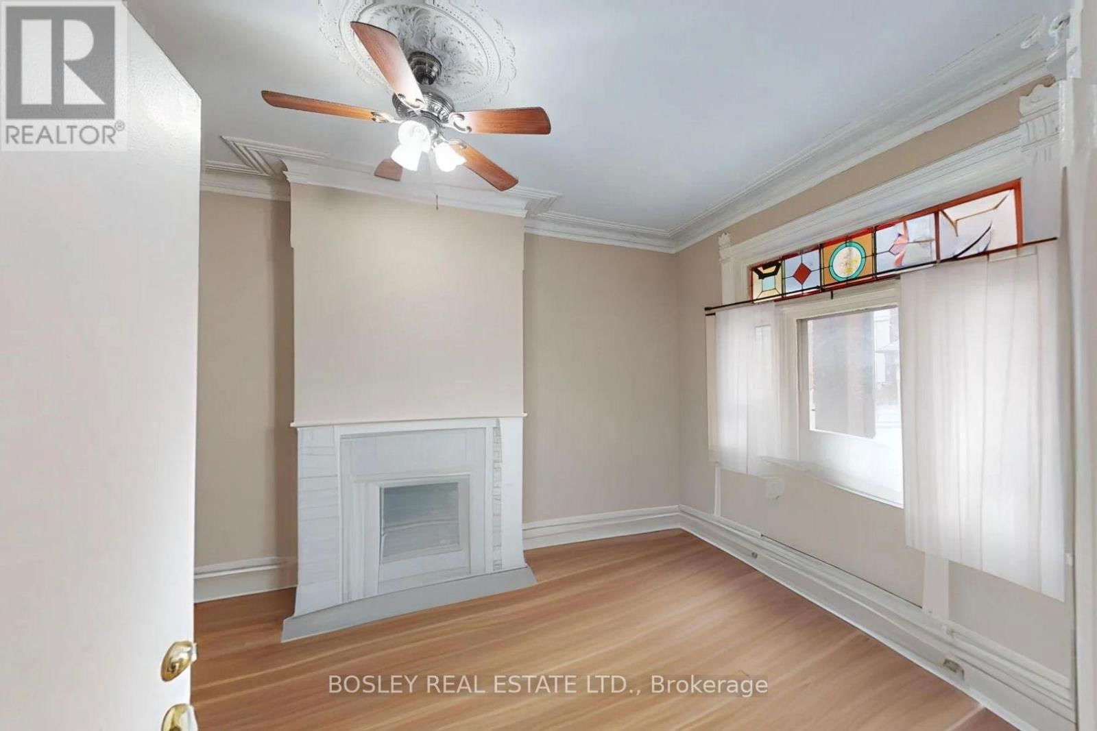 133 CARLAW AVENUE Image 22