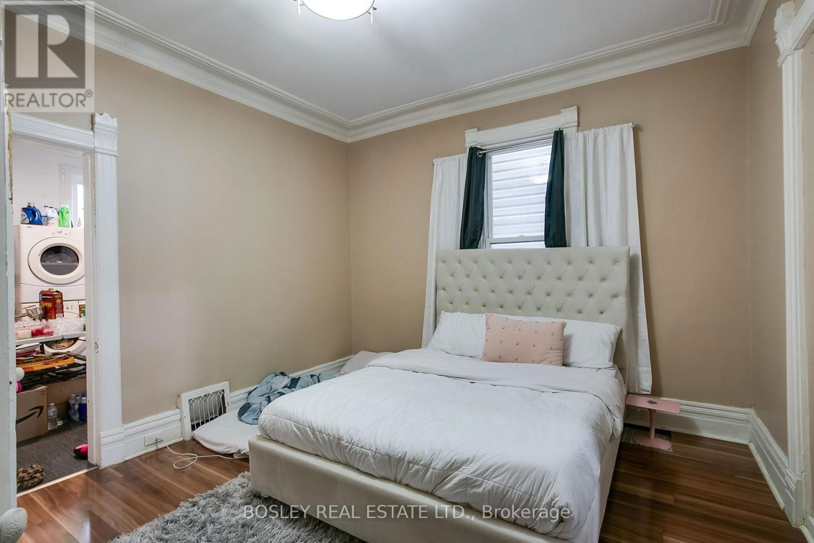 133 CARLAW AVENUE Image 28