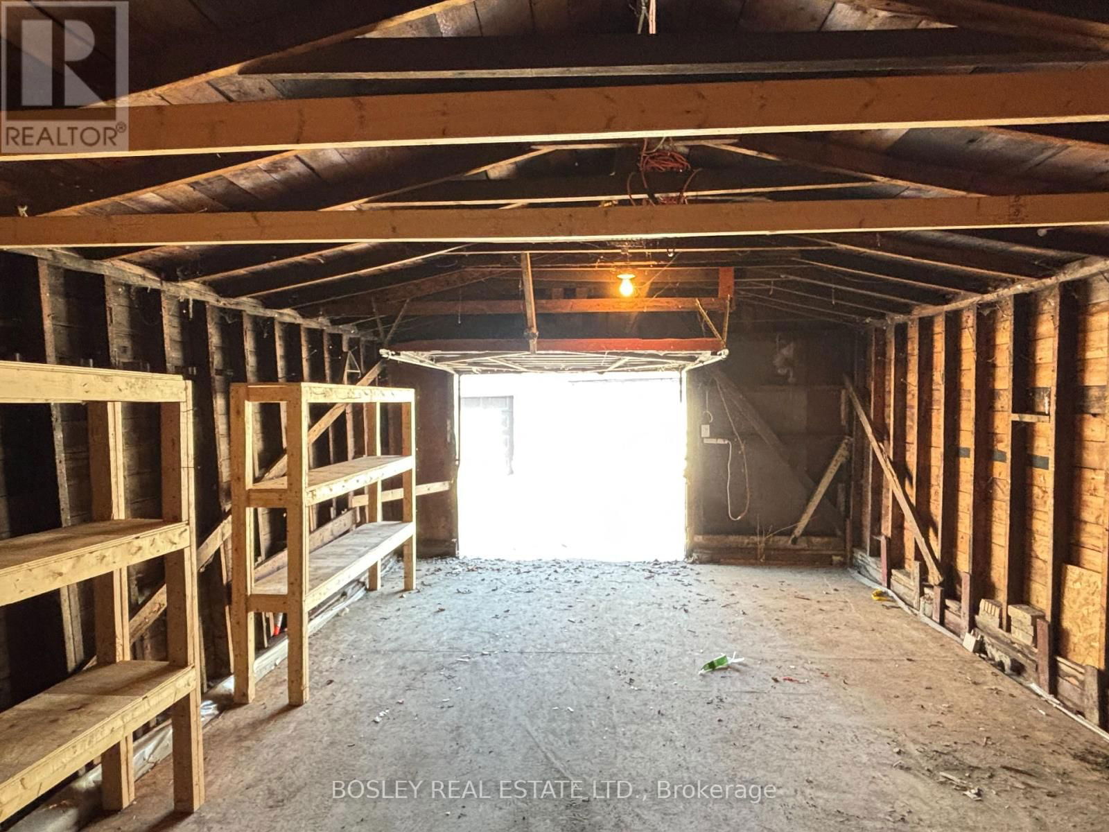 133 CARLAW AVENUE Image 40