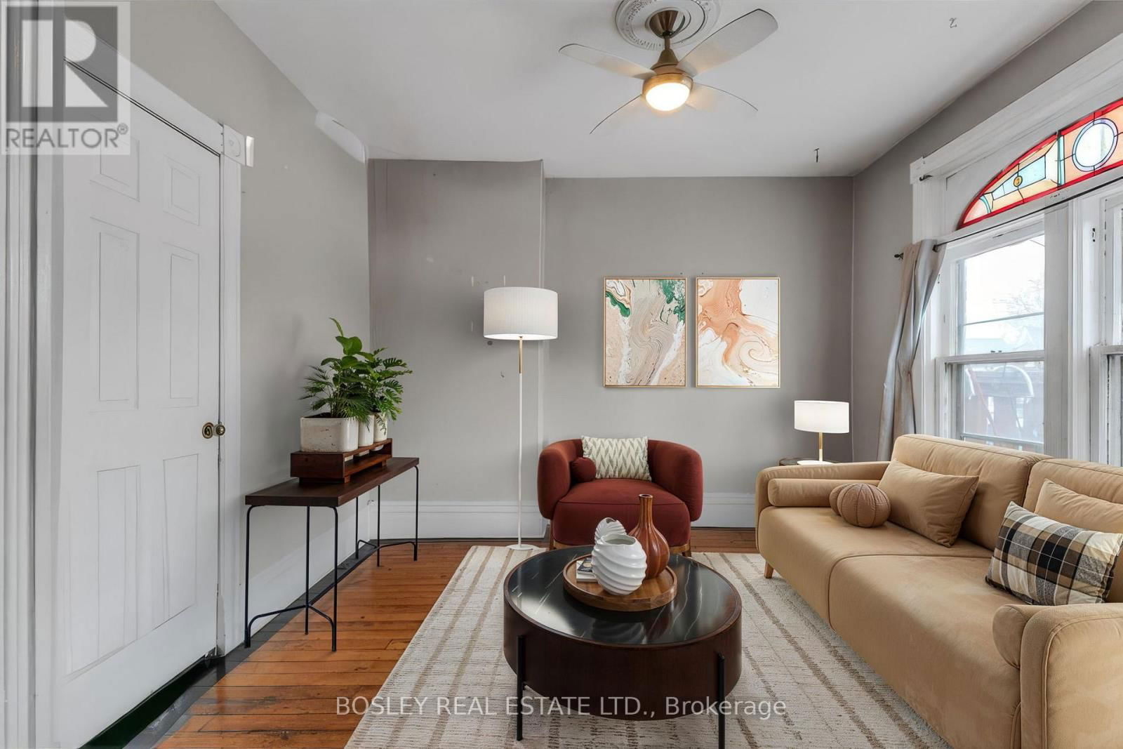 133 CARLAW AVENUE Image 5